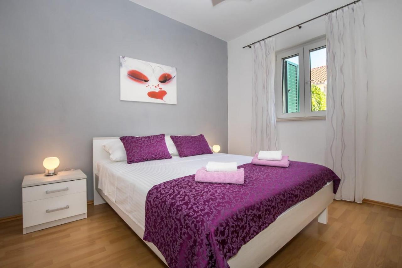 Apartmani Filipic Bol Exterior foto